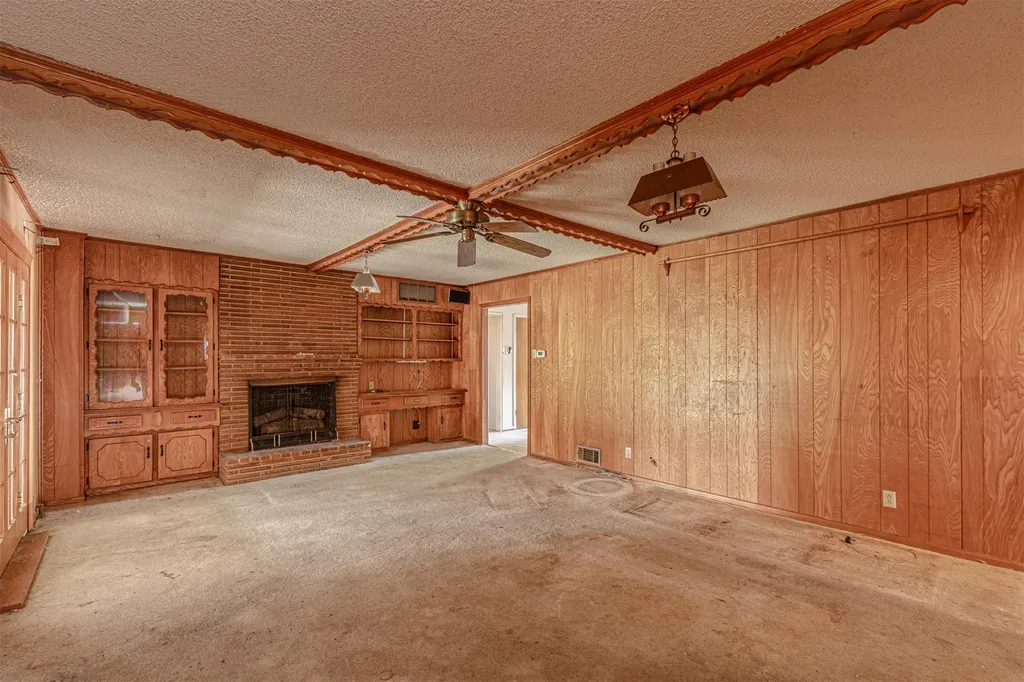 5324 Urban Crest Street Dallas TX 75227