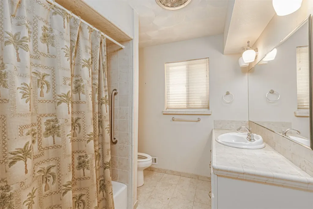 5324 Urban Crest Street Dallas TX 75227