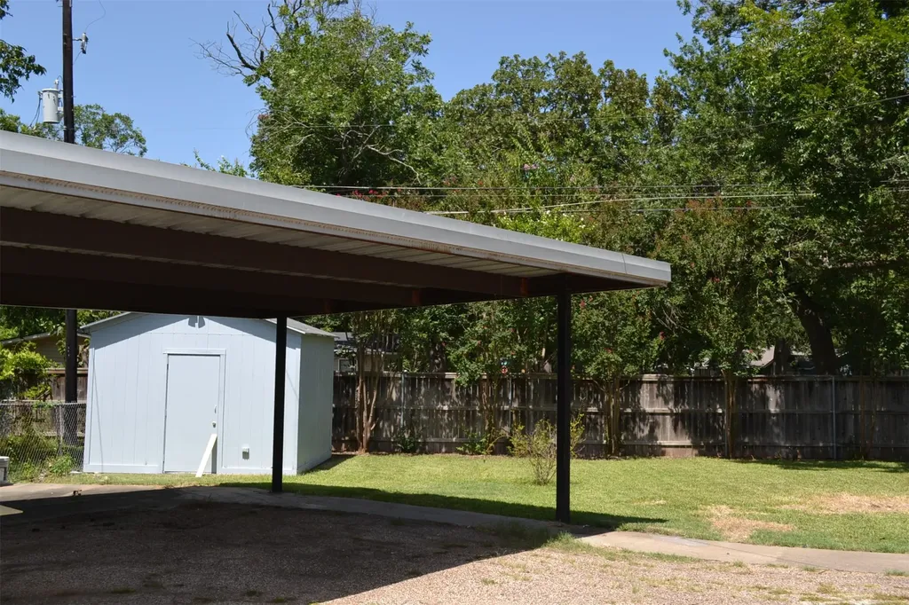 709 N 43rd Street Waco TX 76710