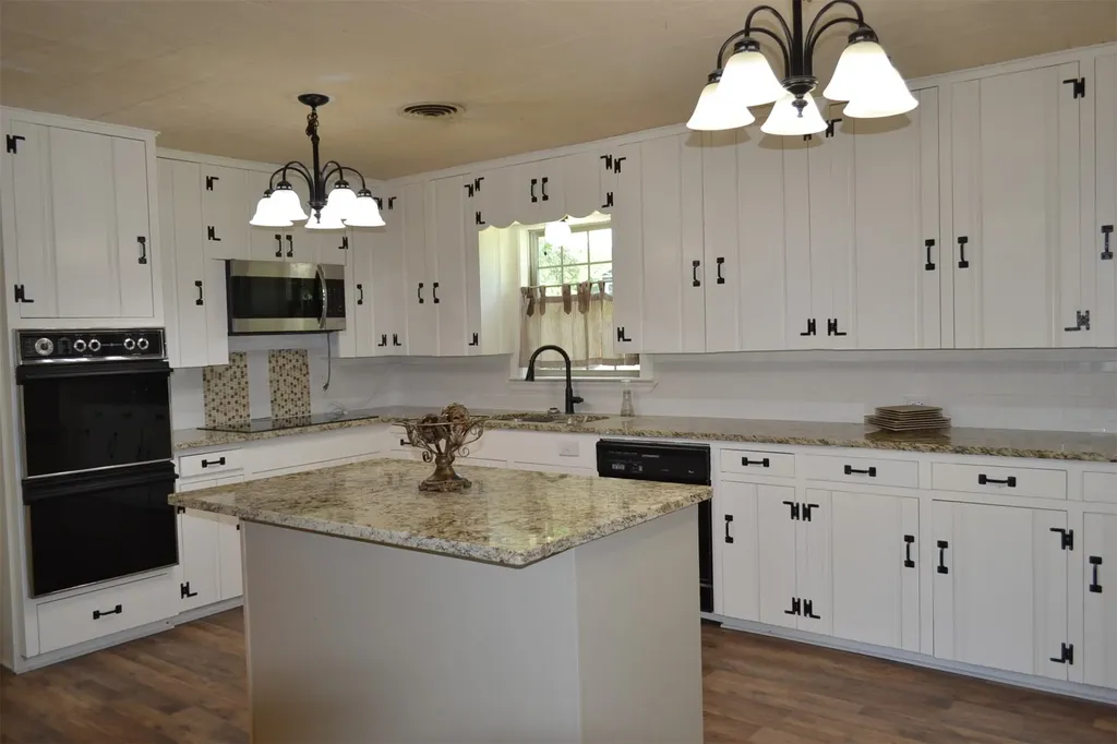 709 N 43rd Street Waco TX 76710