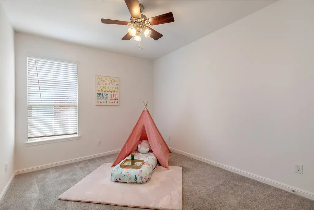 5044 Sugarcane Lane Fort Worth TX 76179