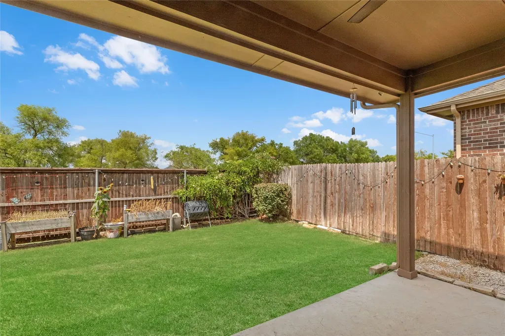 5044 Sugarcane Lane Fort Worth TX 76179