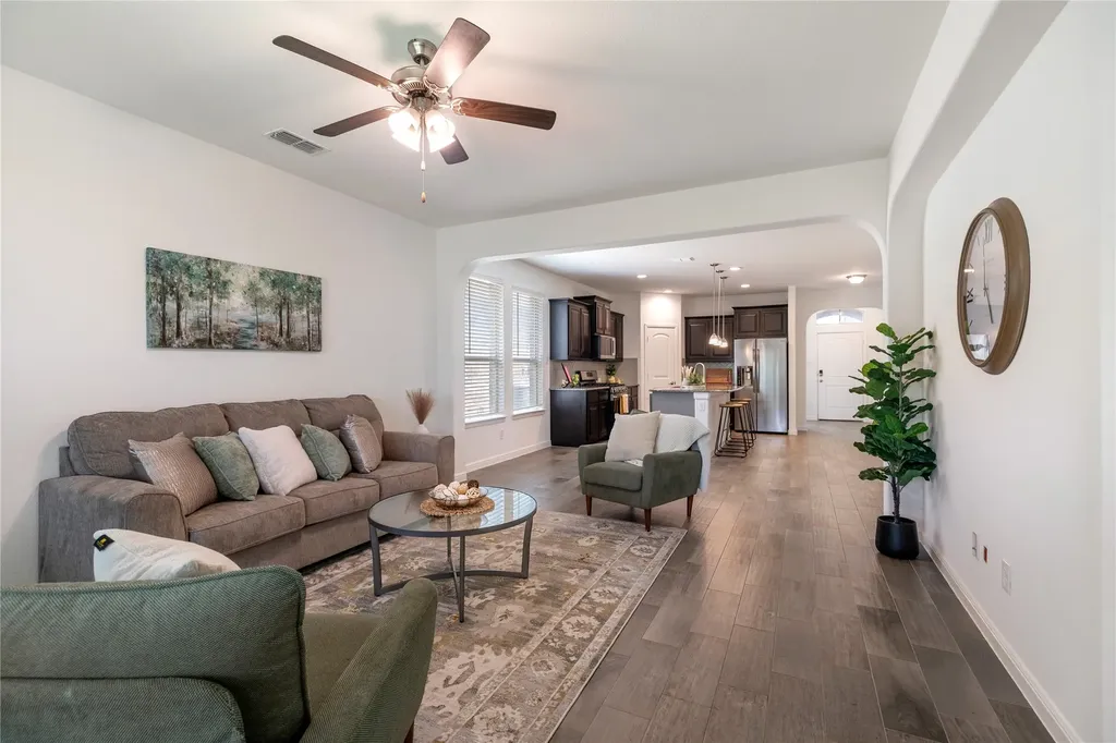 5044 Sugarcane Lane Fort Worth TX 76179
