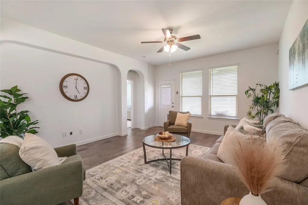 5044 Sugarcane Lane Fort Worth TX 76179