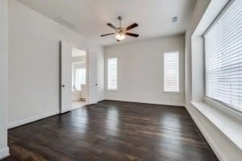 4037 Knighterrant Fort Worth TX 76262