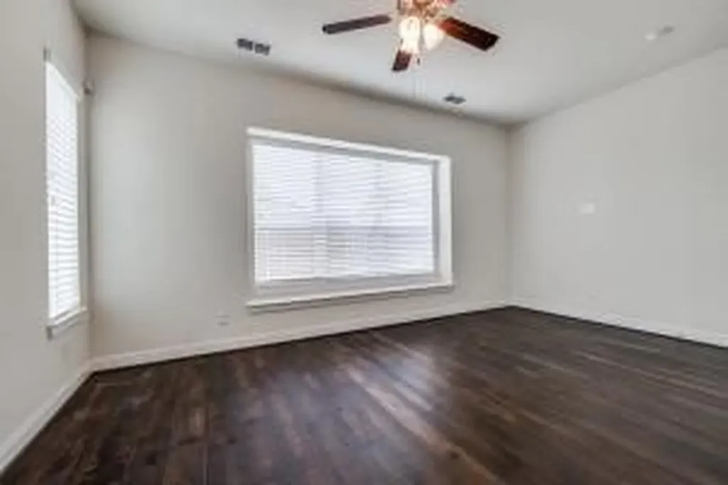 4037 Knighterrant Fort Worth TX 76262