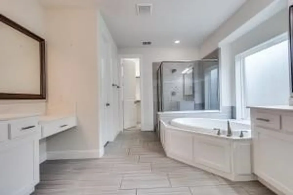 4037 Knighterrant Fort Worth TX 76262