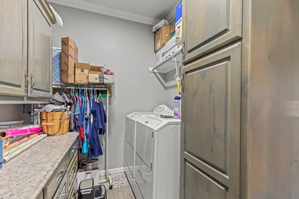 8667 Us-377 Collinsville TX 76233