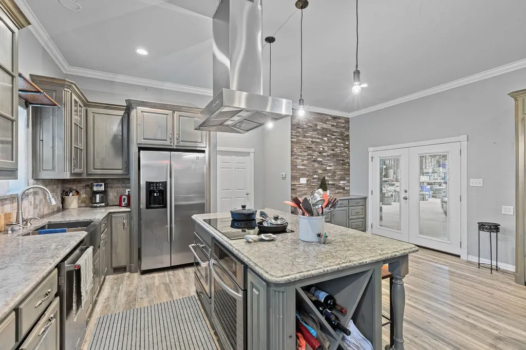 8667 Us-377 Collinsville TX 76233