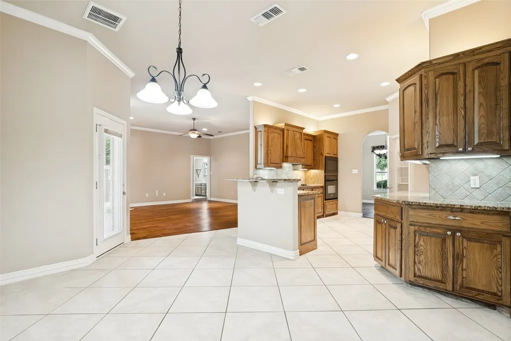 8501 Ormond Court Granbury TX 76049