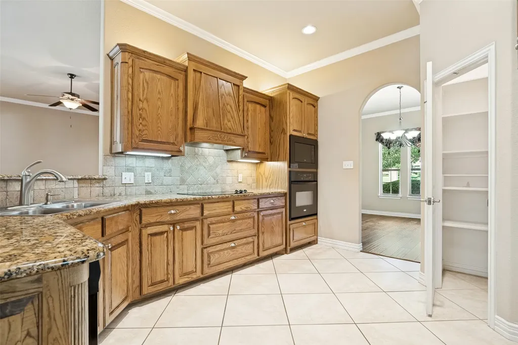 8501 Ormond Court Granbury TX 76049