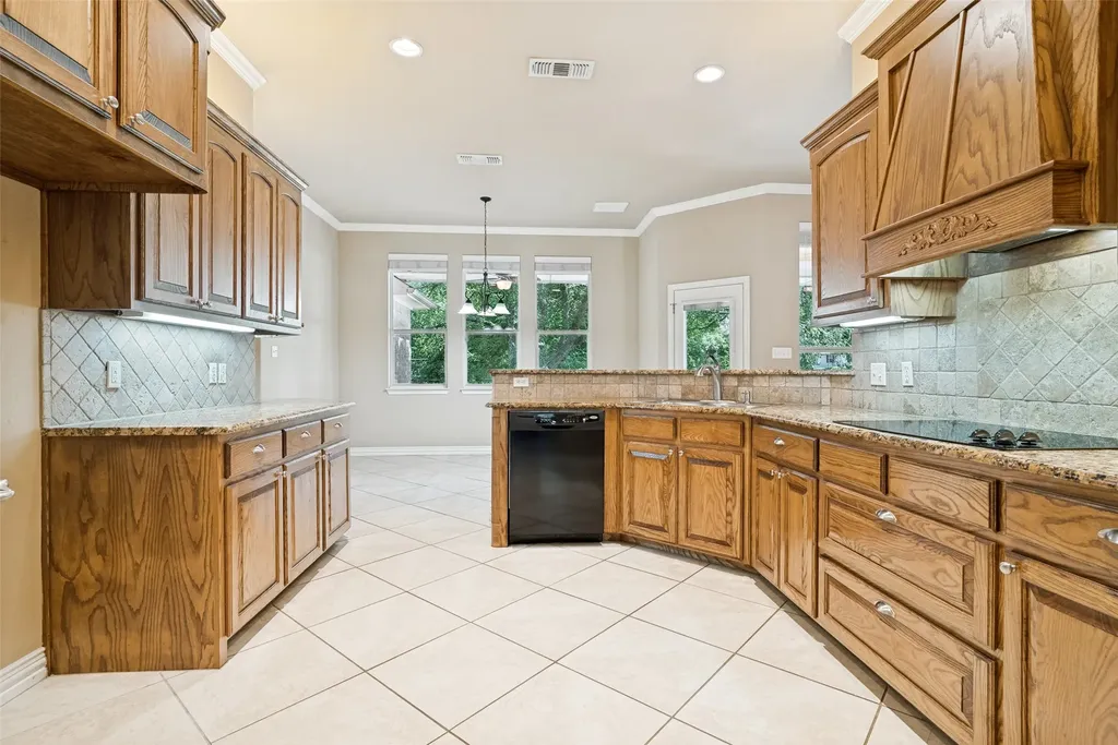 8501 Ormond Court Granbury TX 76049