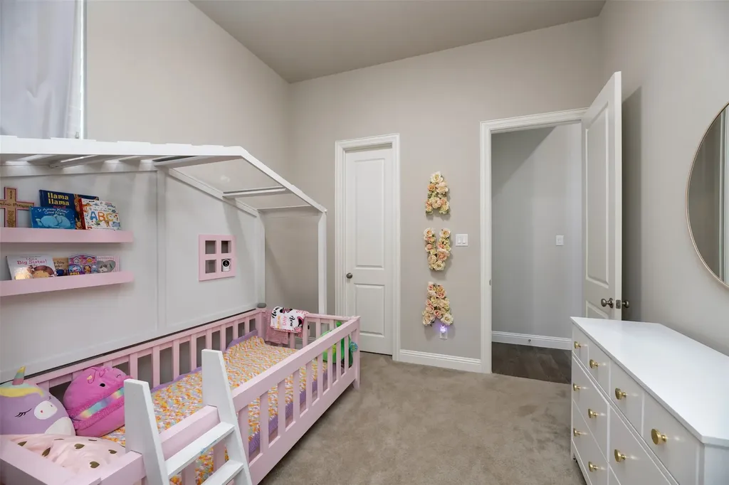 1109 10th Street Argyle TX 76226