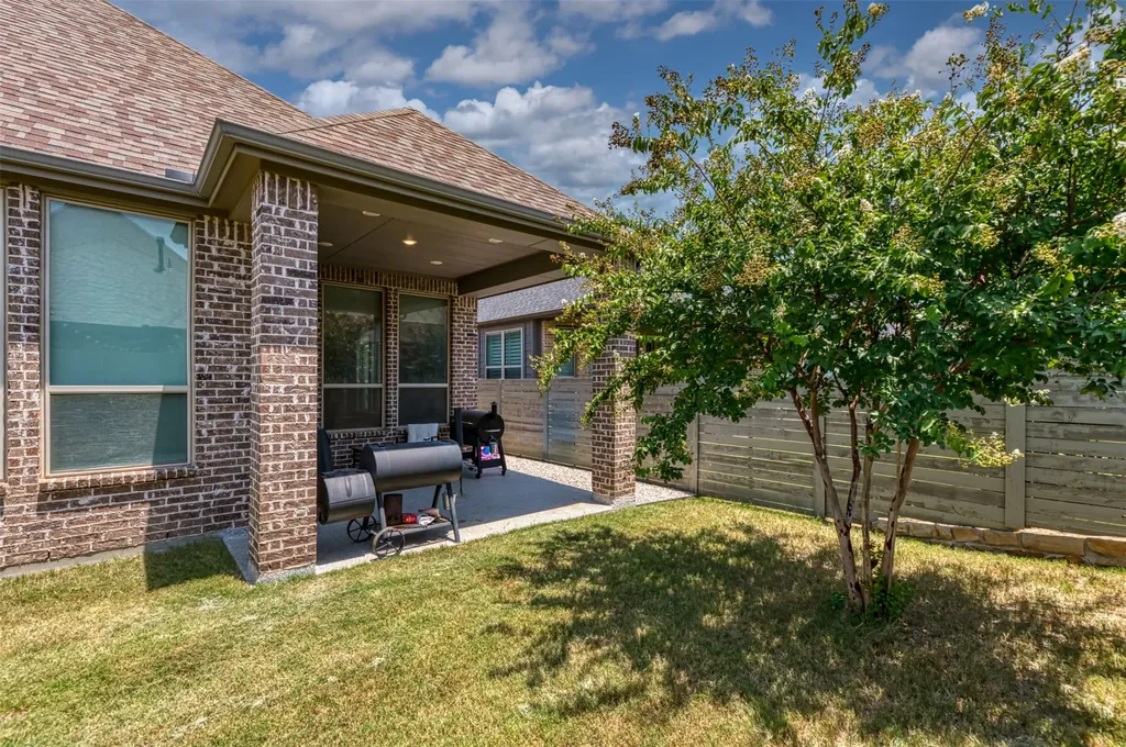 1109 10th Street Argyle TX 76226