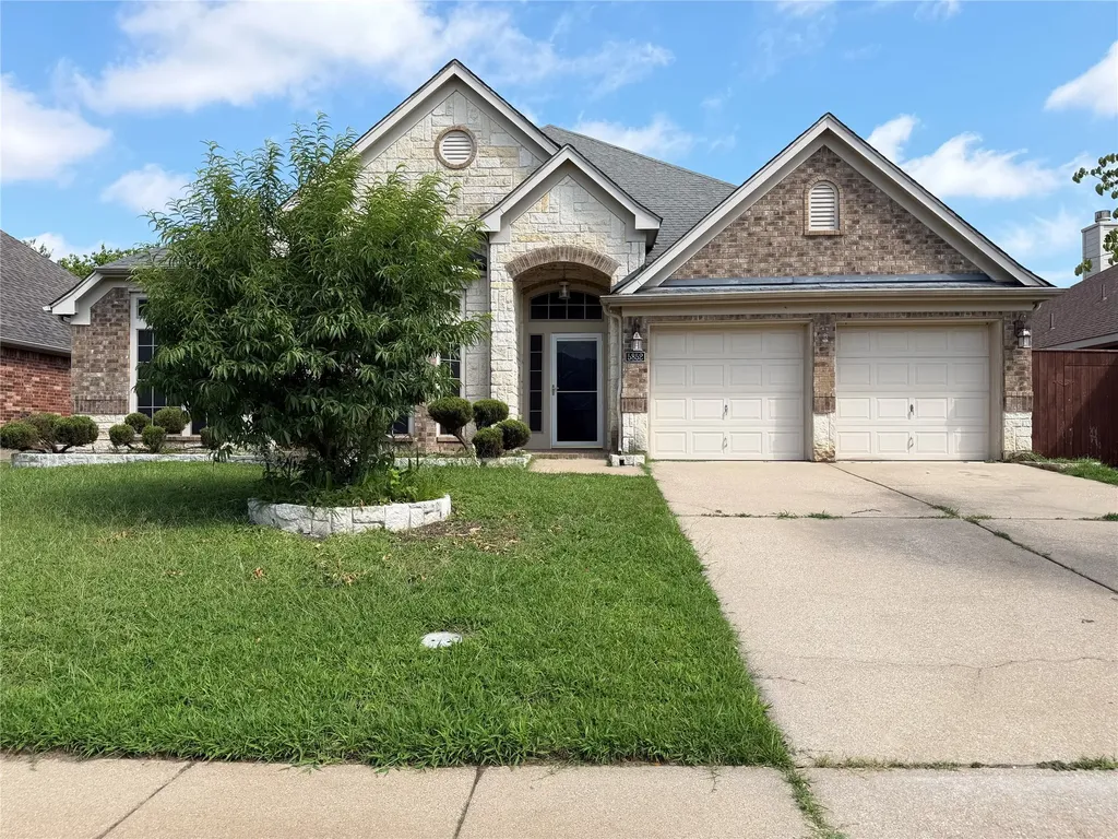 5852 Windy Meadow Lane Grand Prairie TX 75052