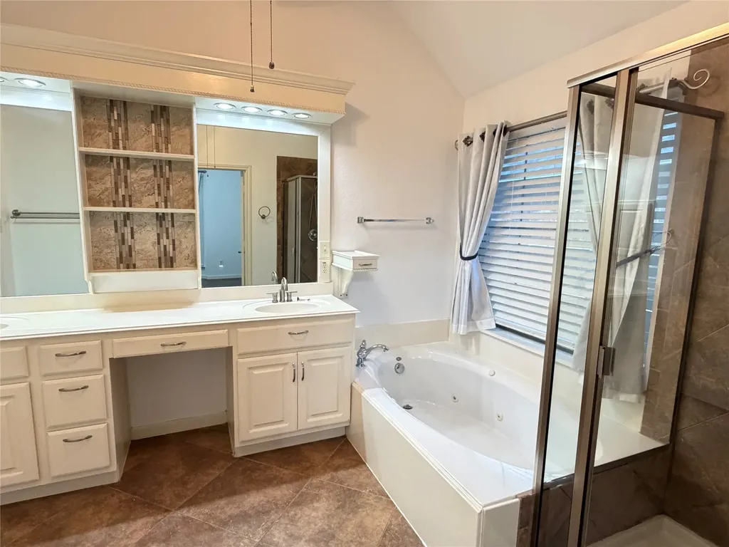 5852 Windy Meadow Lane Grand Prairie TX 75052