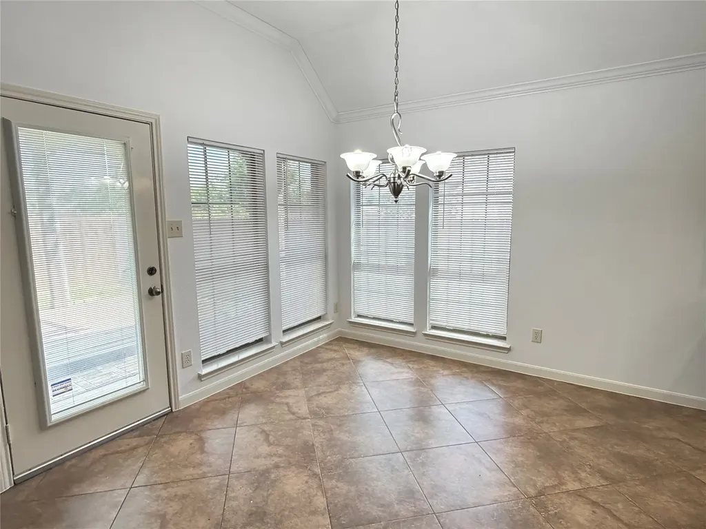 5852 Windy Meadow Lane Grand Prairie TX 75052