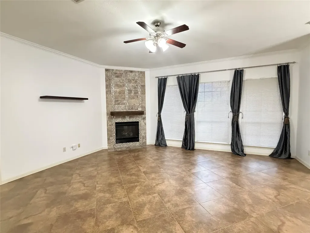 5852 Windy Meadow Lane Grand Prairie TX 75052