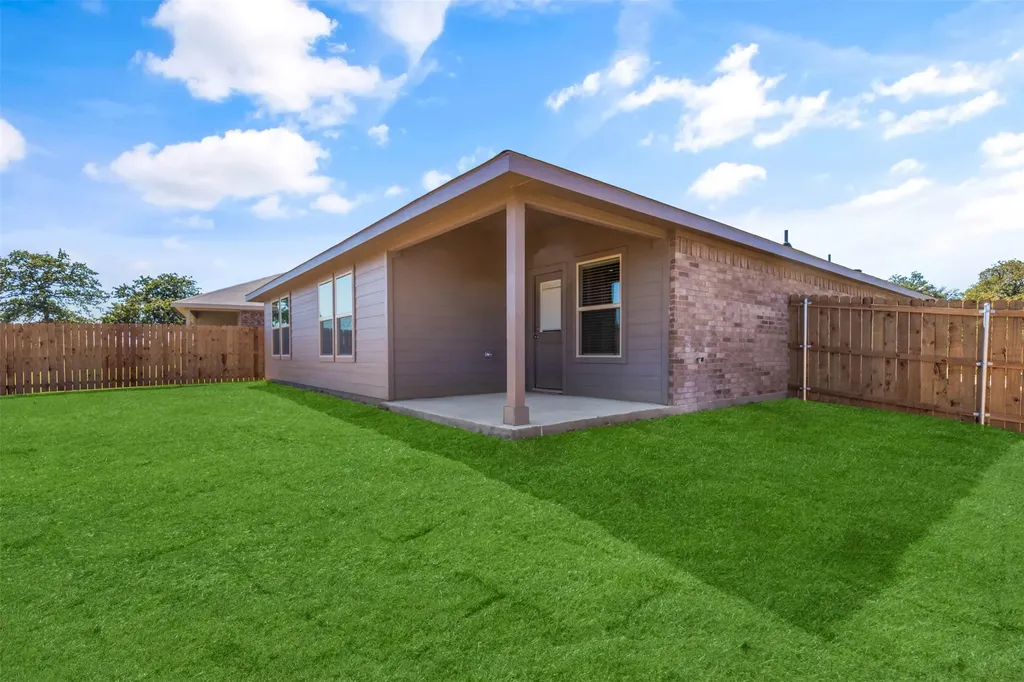 236 Asheville Street Azle TX 76020