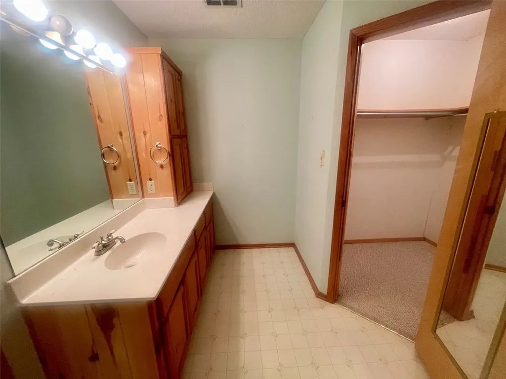 213 County Road 1997 Yantis TX 75497