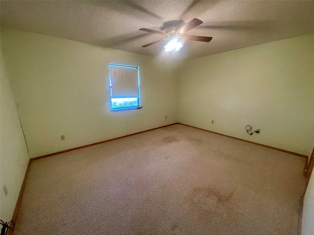 213 County Road 1997 Yantis TX 75497