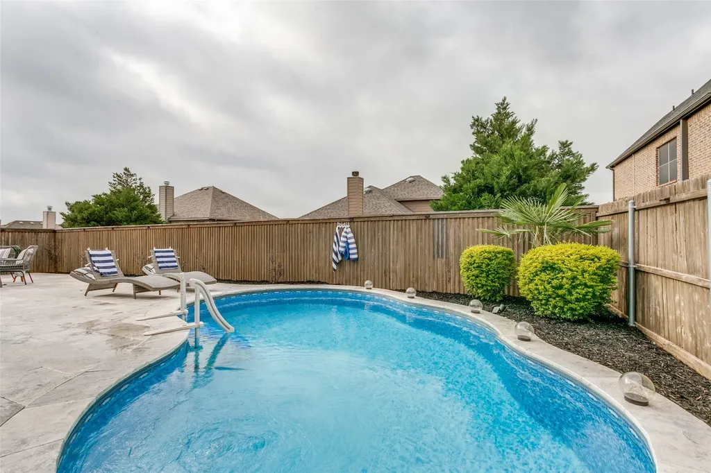 104 Martingale Trail Oak Point TX 75068