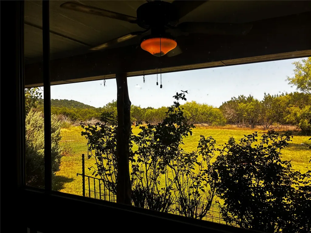 23748 N Us Highway 281 Lampasas TX 76550