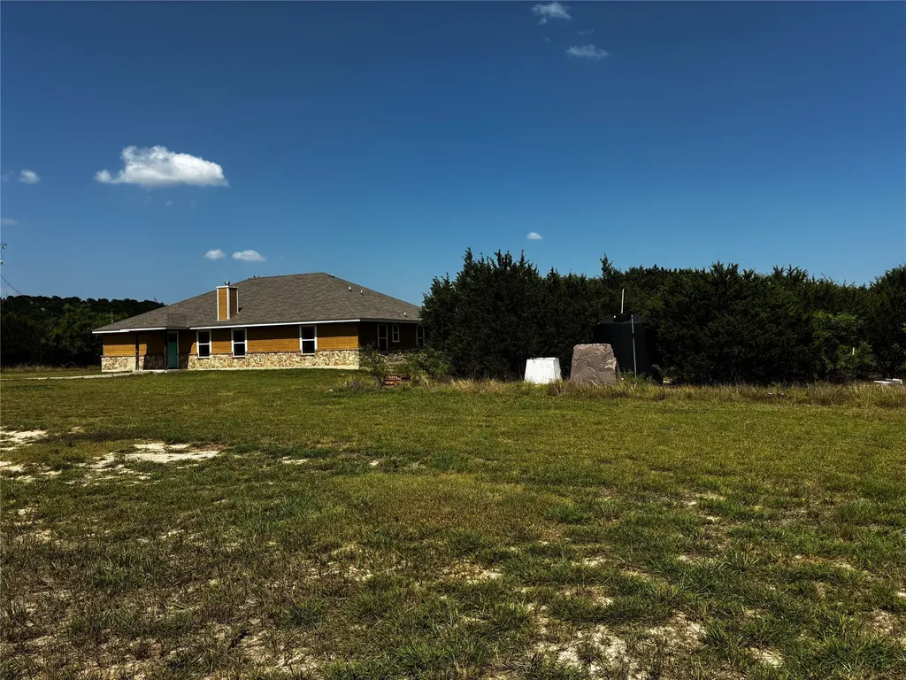 23748 N Us Highway 281 Lampasas TX 76550
