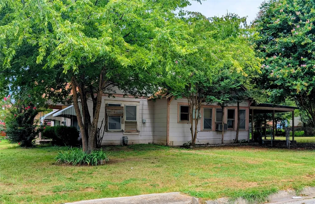 1000 N Morris Street Gainesville TX 76240