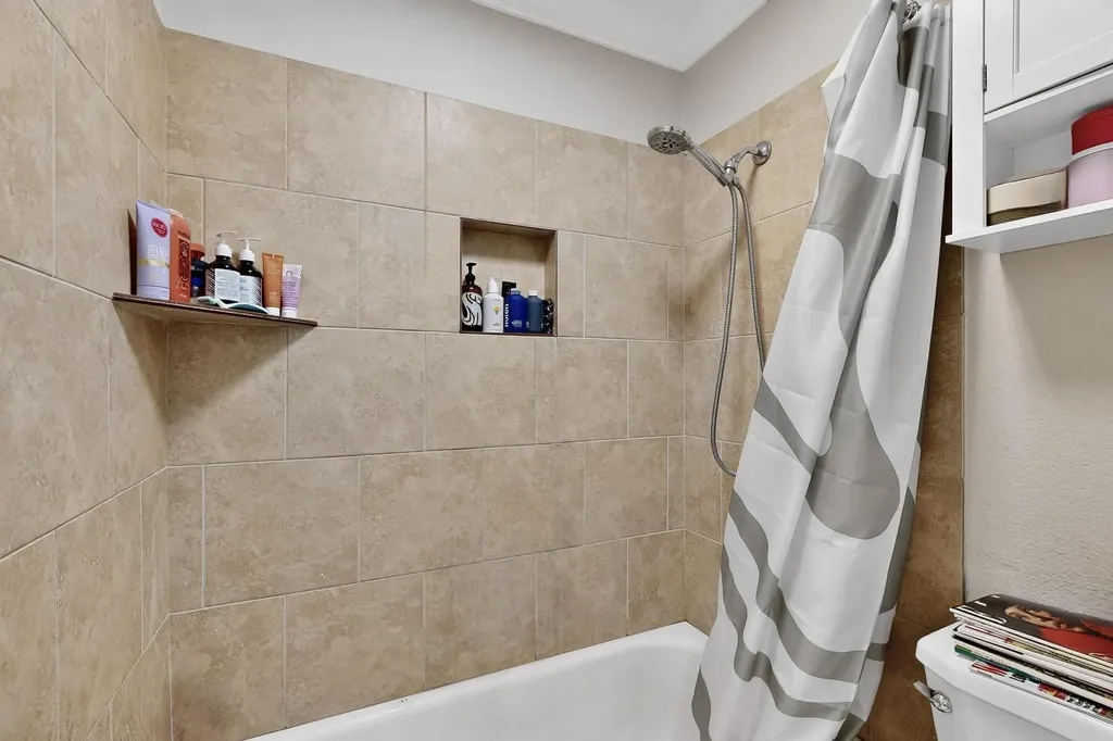 5981 Arapaho Road Dallas TX 75248