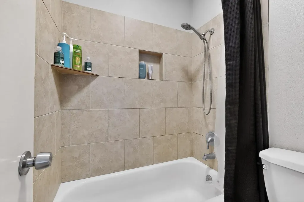 5981 Arapaho Road Dallas TX 75248
