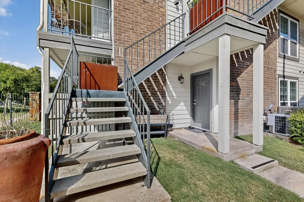 5981 Arapaho Road Dallas TX 75248