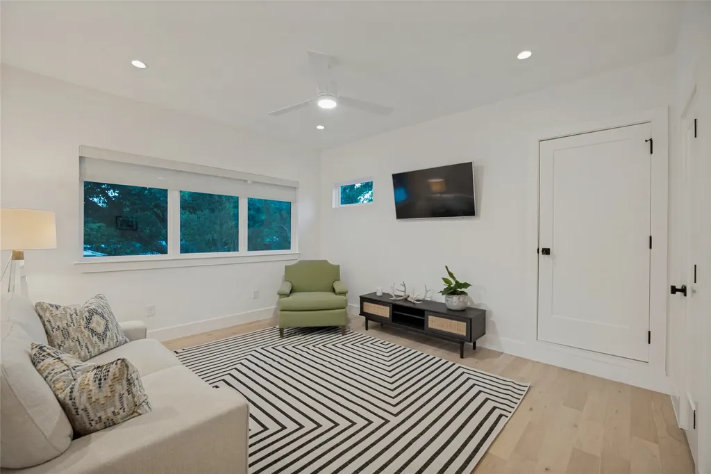 8610 Angora Street Dallas TX 75218