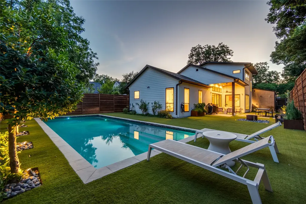 8610 Angora Street Dallas TX 75218