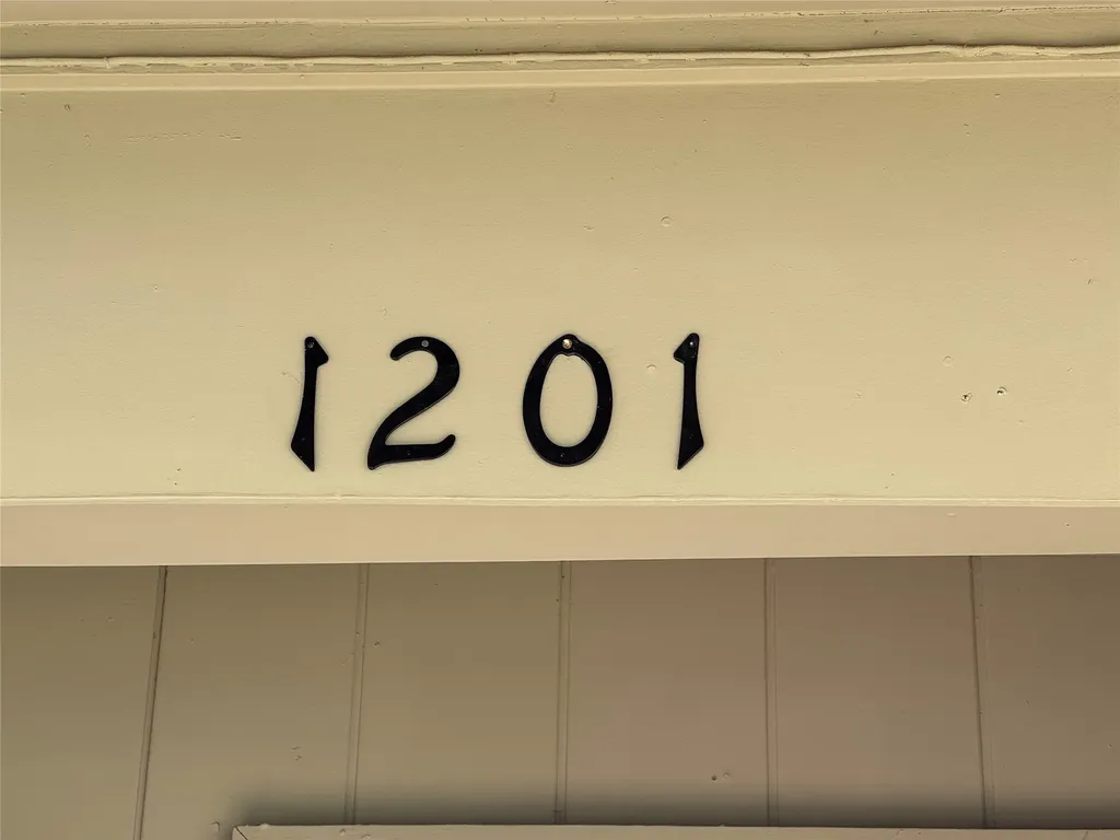 1201 Shorehaven Drive Garland TX 75040