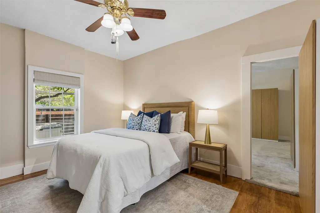 802 Turner Avenue Dallas TX 75208