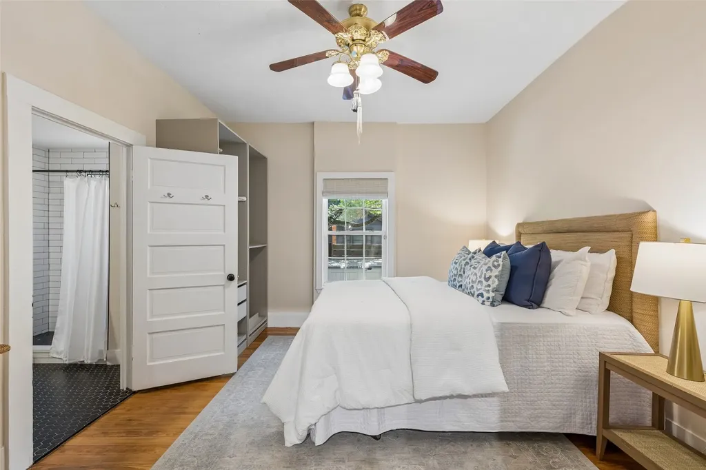 802 Turner Avenue Dallas TX 75208