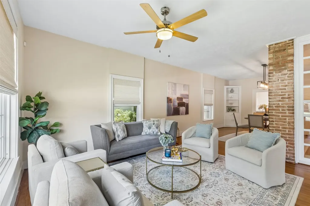 802 Turner Avenue Dallas TX 75208