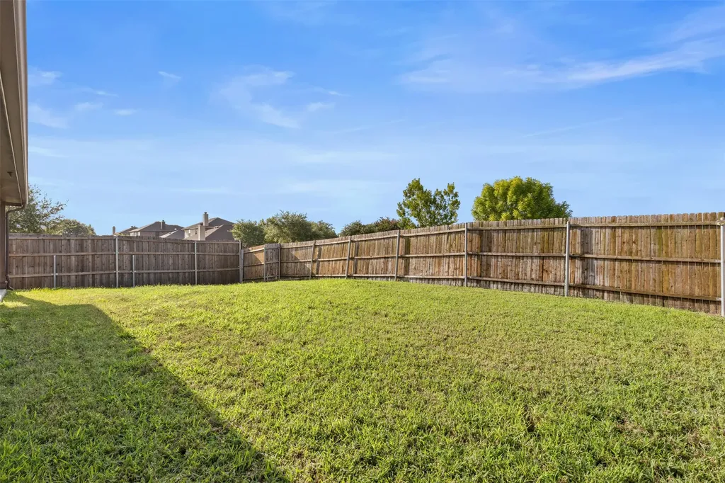 500 Harding Lane Lavon TX 75166