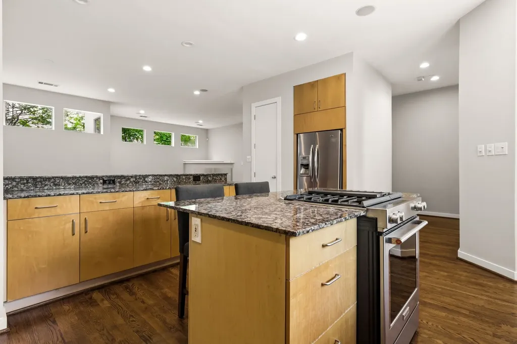 3925 Gilbert Avenue Dallas TX 75219
