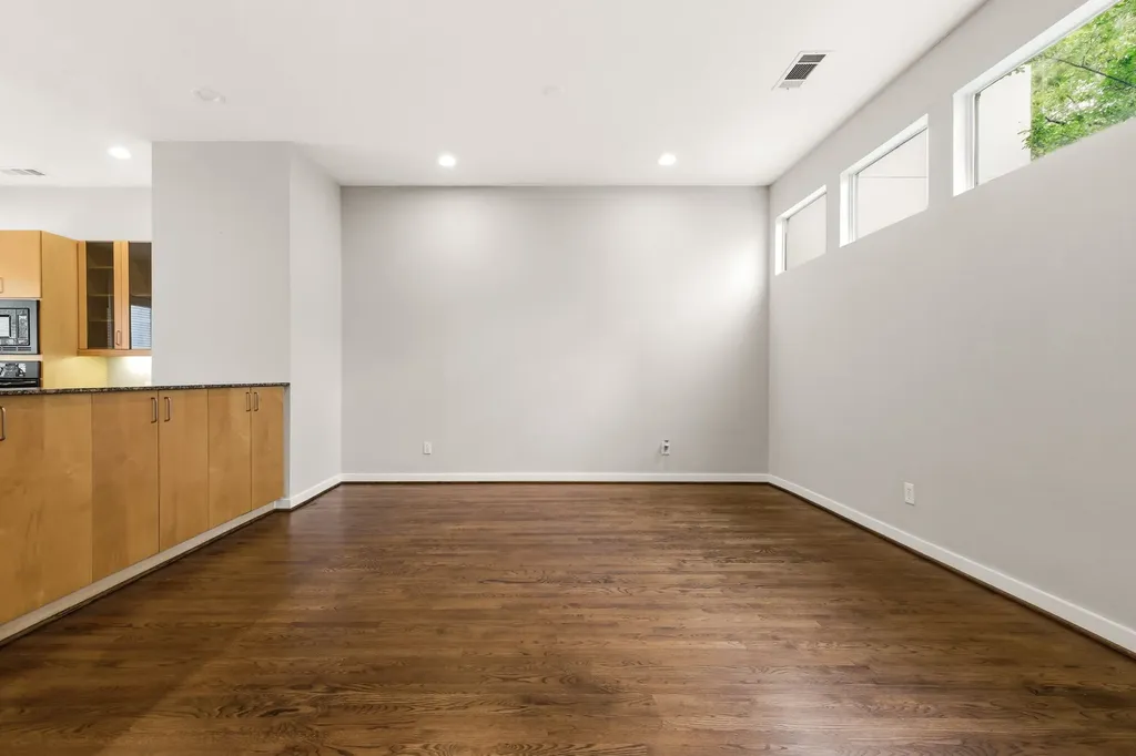 3925 Gilbert Avenue Dallas TX 75219