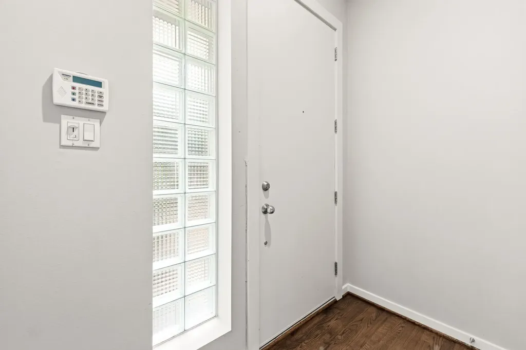 3925 Gilbert Avenue Dallas TX 75219