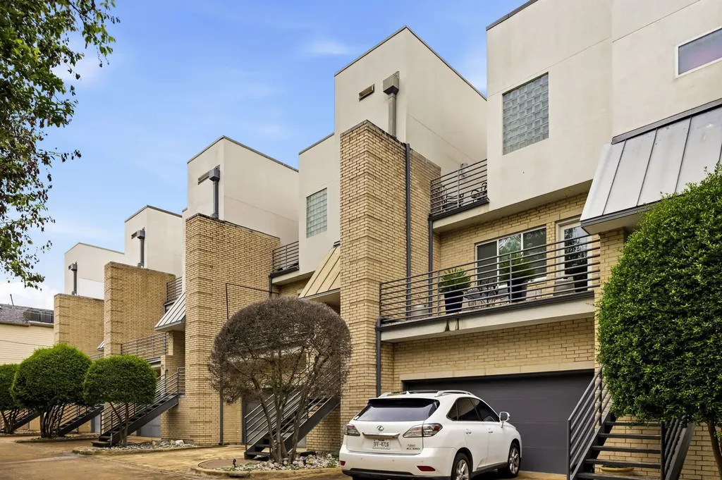3925 Gilbert Avenue Dallas TX 75219