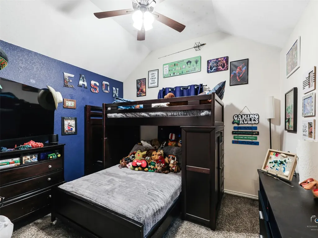 1880 County Road 2610 Bonham TX 75418