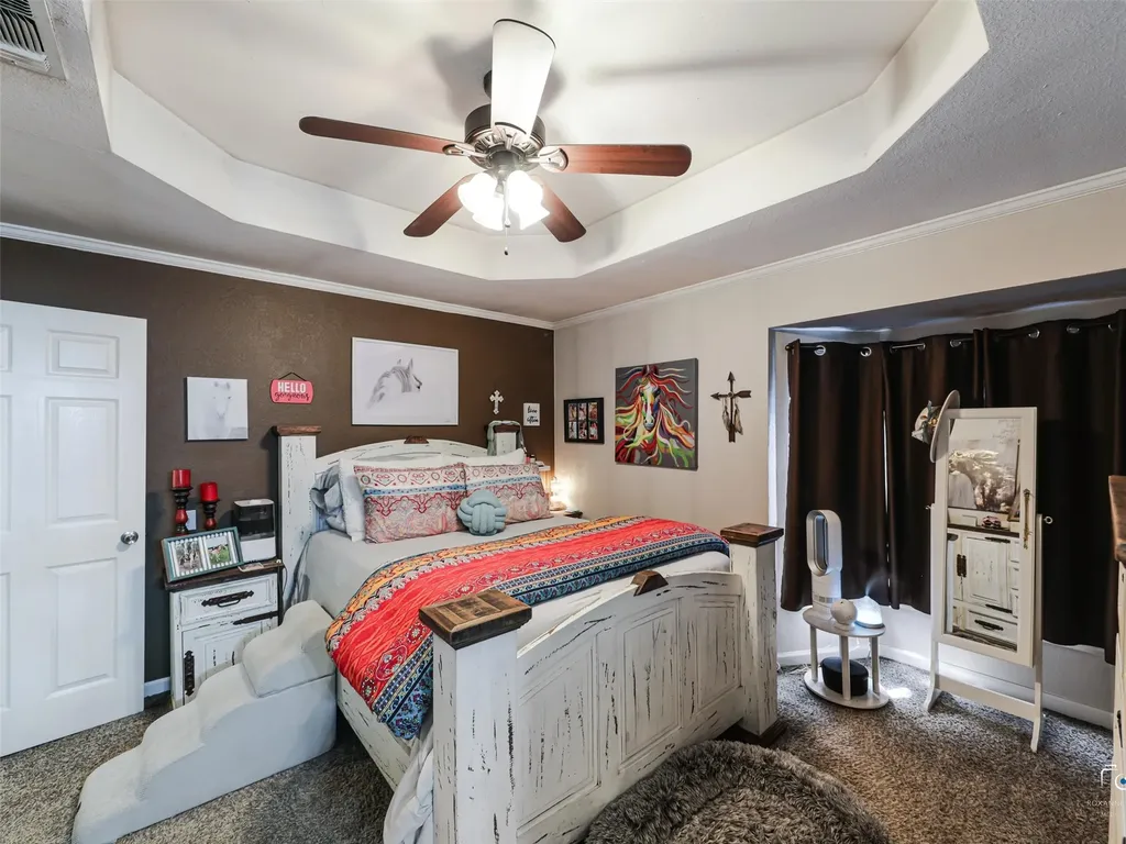 1880 County Road 2610 Bonham TX 75418