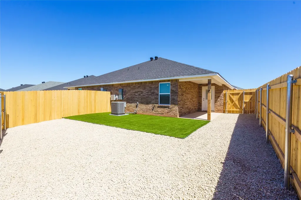 2704 Roman Lane Abilene TX 79606