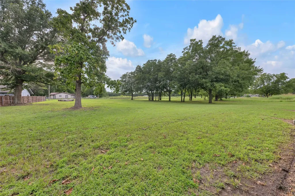 800 SW 9th Cooper TX 75432