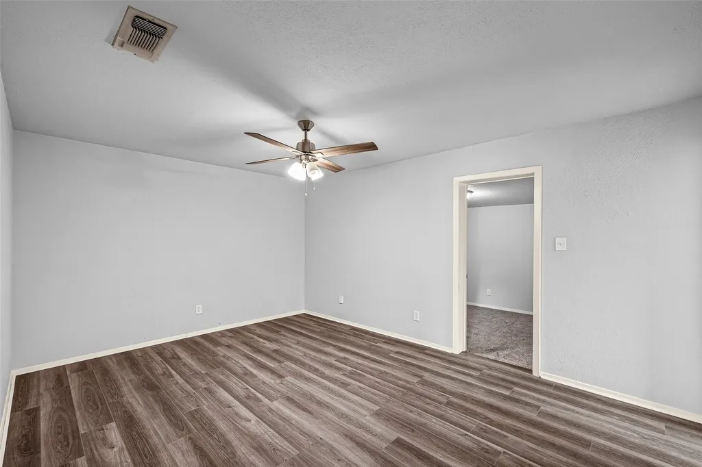1005 Keller Avenue Benbrook TX 76126
