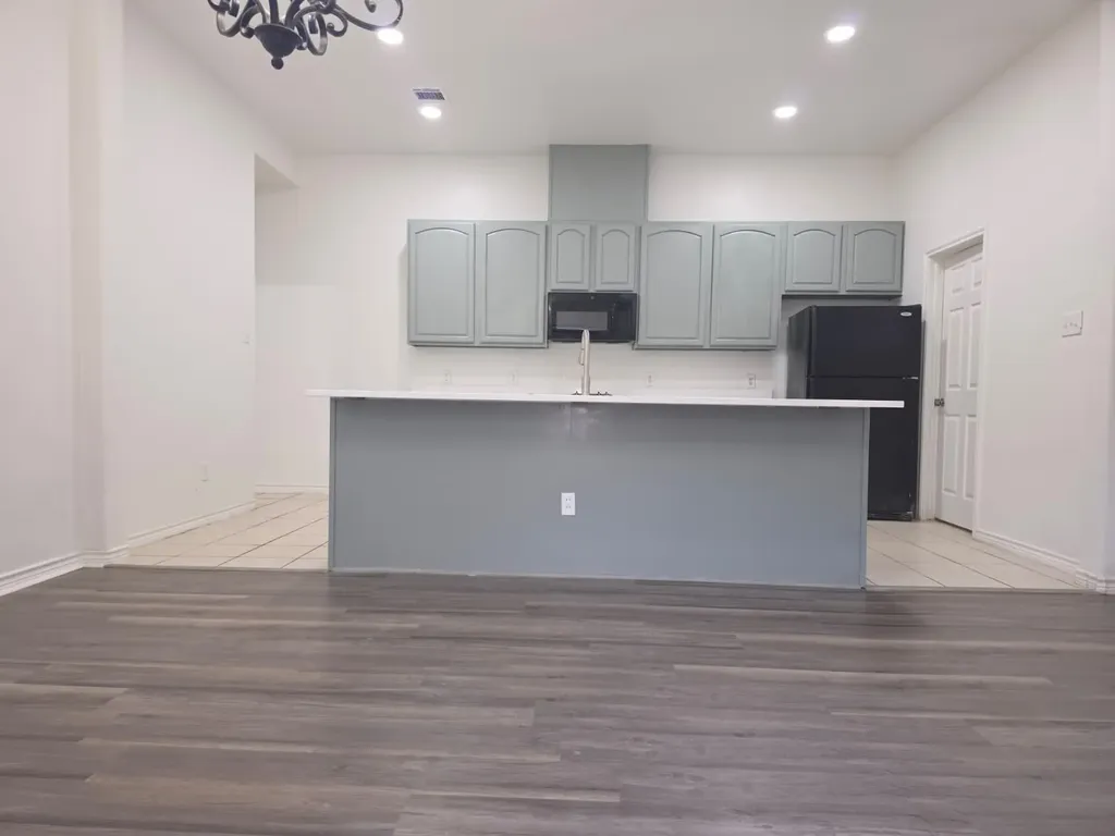 8047 New Kent Road Frisco TX 75035