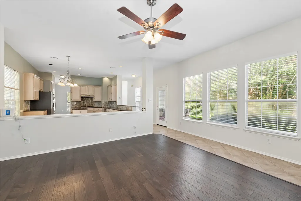 4202 Timberglen Road Dallas TX 75287